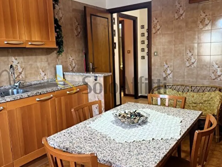 Immagine 8 di Quadrilocale in affitto  in Via Quirino Majorana 171 a Roma