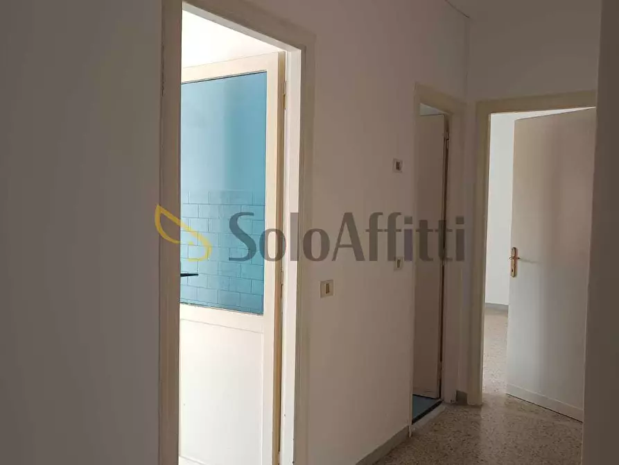 Immagine 29 di Bilocale in affitto  in Via G. Oberdan 8 a Latina