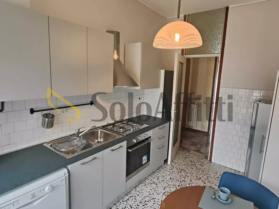 Immagine 5 di Trilocale in affitto  in Via Eredi Farina 1 a Pavia