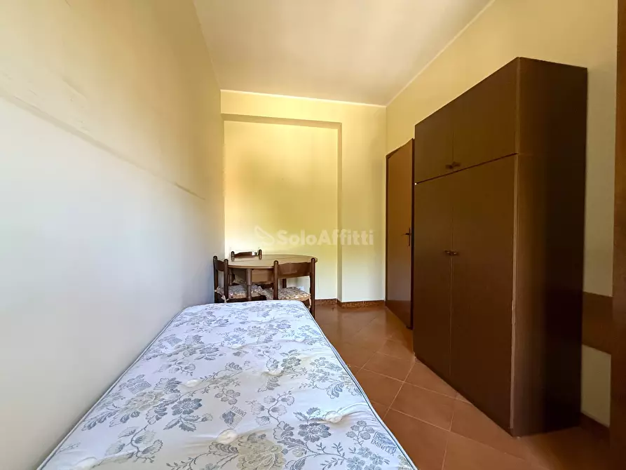 Immagine 10 di Stanza singola in affitto  a Catanzaro