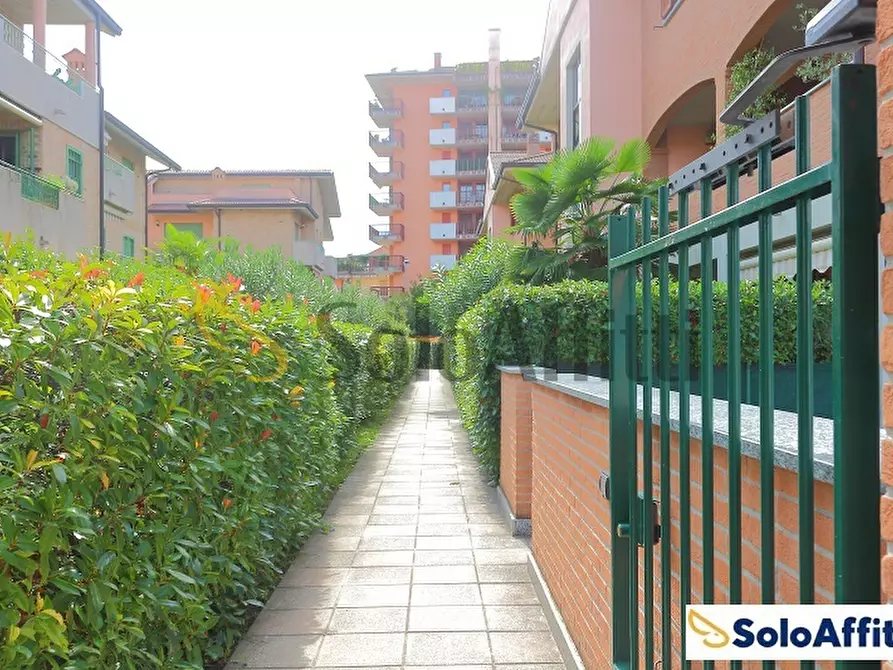 Immagine 13 di Bilocale in affitto  in Via Claudio Monteverdi 7 a Desio