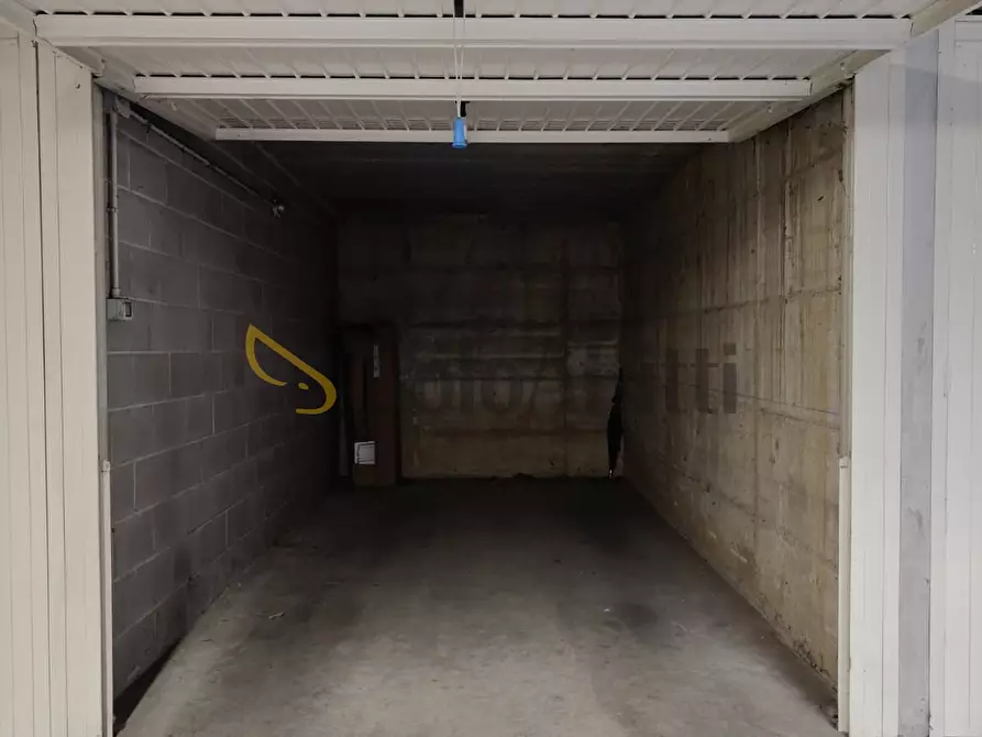 Immagine 13 di Mansarda in affitto  a Gallarate