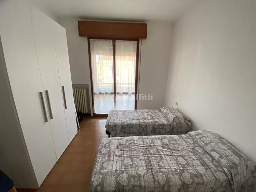 Immagine 12 di Quadrilocale in affitto  in Viale Enna 21 a Rimini