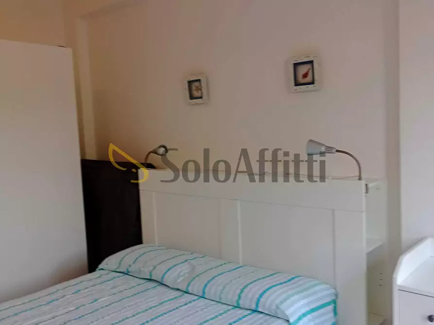 Immagine 13 di Trilocale in affitto  a Fondi
