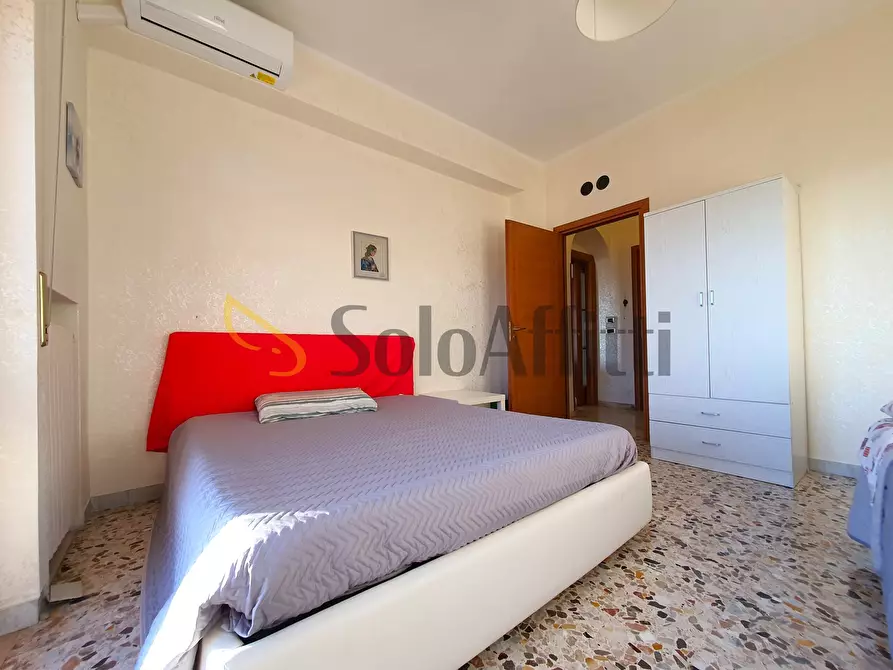 Immagine 11 di Bilocale in affitto  a Catanzaro