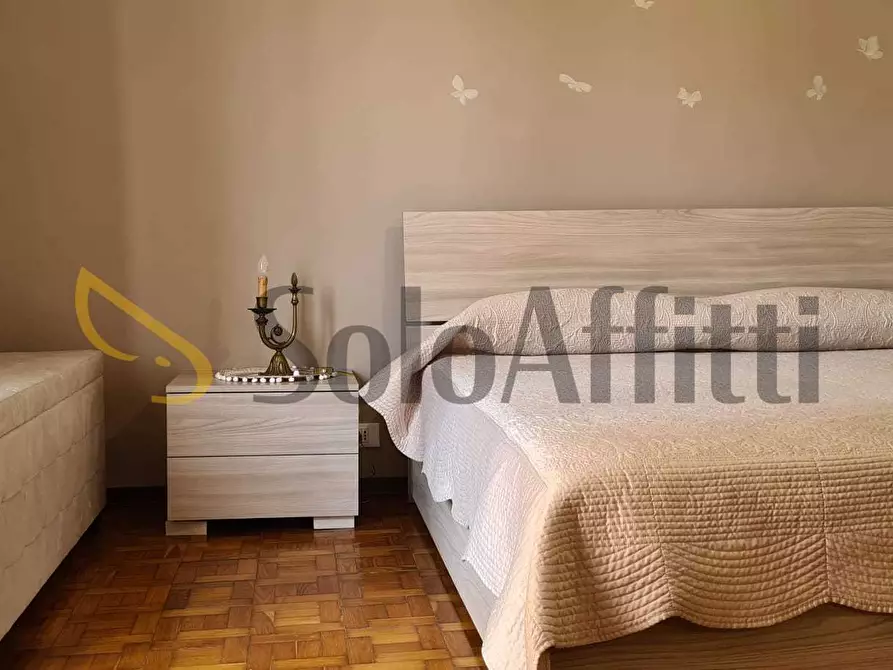 Immagine 17 di Bilocale in affitto  in Via Sostegno 18 a Torino