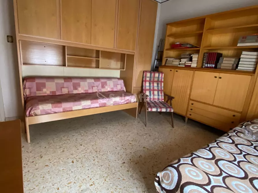 Immagine 13 di Pentalocale in affitto  a Frosinone