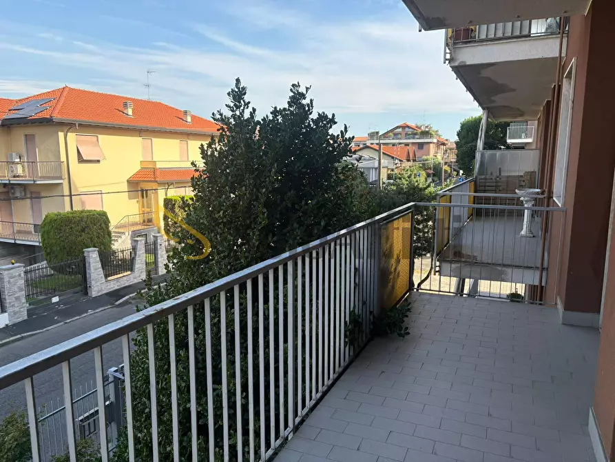 Immagine 16 di Trilocale in affitto  in Via Monfalcone 22 a Busto Arsizio