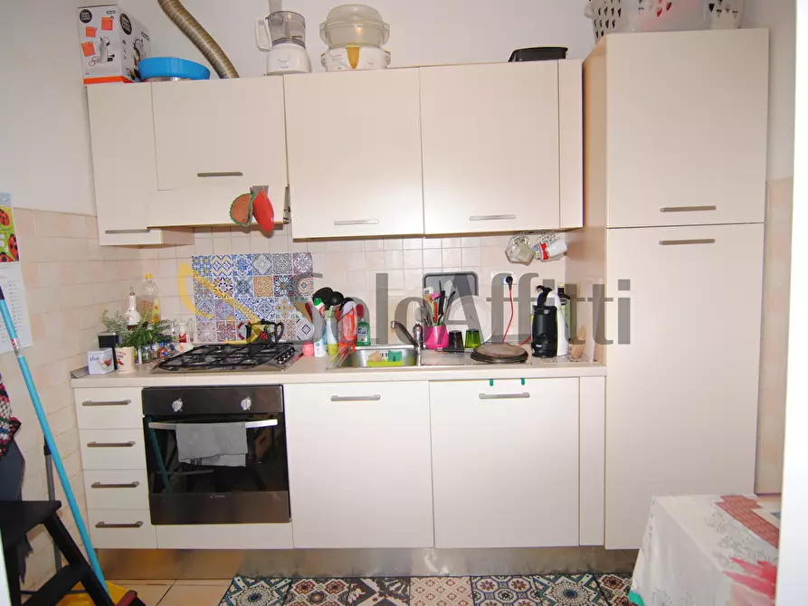 Immagine 7 di Bilocale in affitto  a Livorno