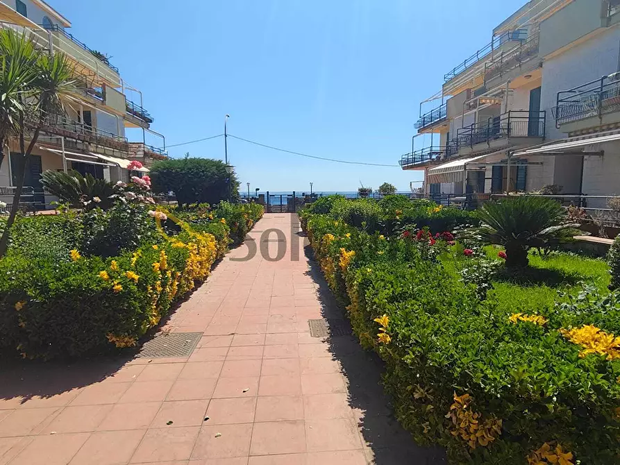 Immagine 21 di Trilocale in affitto  in Via Spiaggia 347 a Mascali