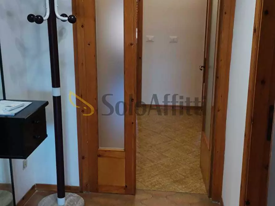 Immagine 11 di Quadrilocale in affitto  in Viale Villadose a Riccione