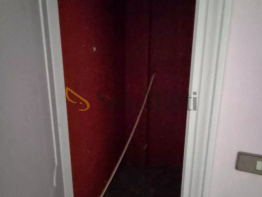 Immagine 9 di Trilocale in affitto  in Corso Svizzera a Torino