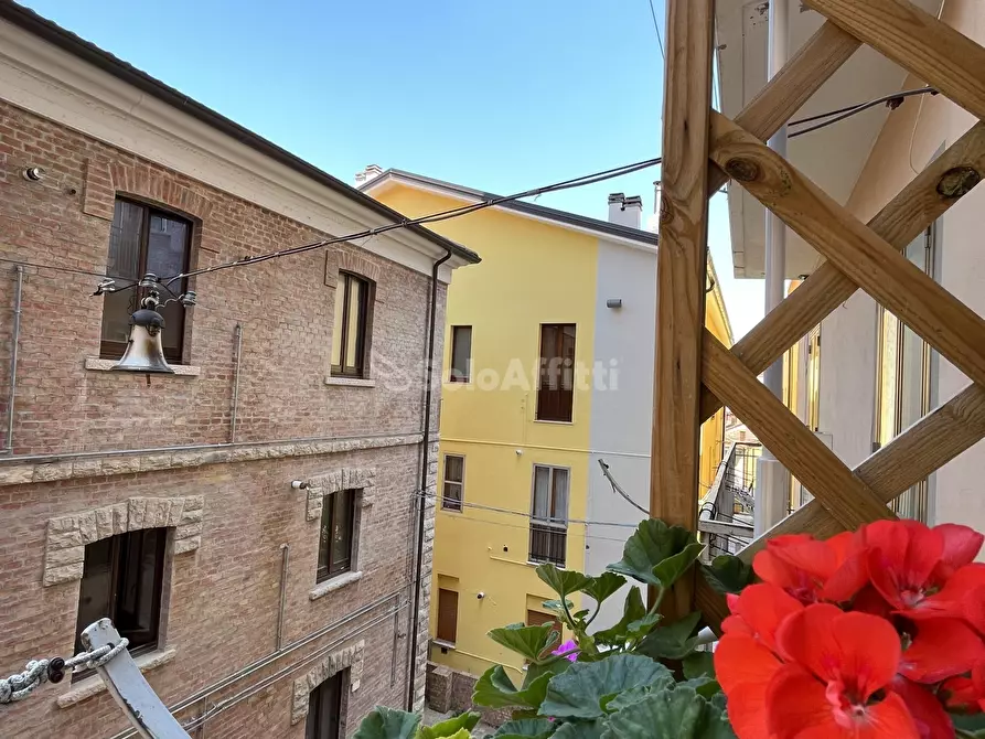 Immagine 1 di Quadrilocale in affitto  in Via Caserma Lucana a Potenza