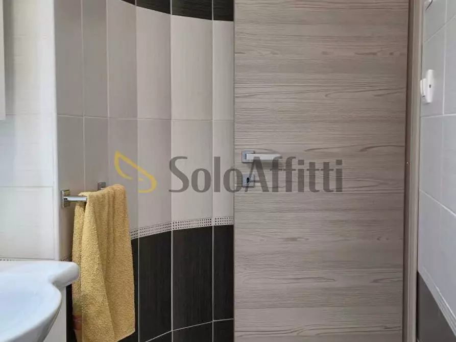 Immagine 25 di Bilocale in affitto  in Via Bardonecchia 129 a Torino