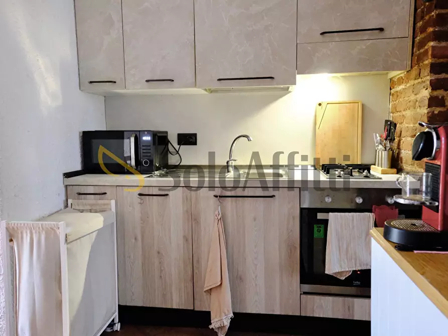 Immagine 3 di Bilocale in affitto  in Via Pollenzo 10 a Torino