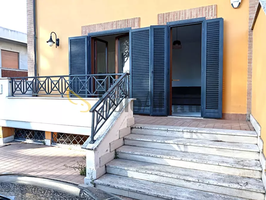 appartamento in affitto a Fiumicino in zona Isola Sacra