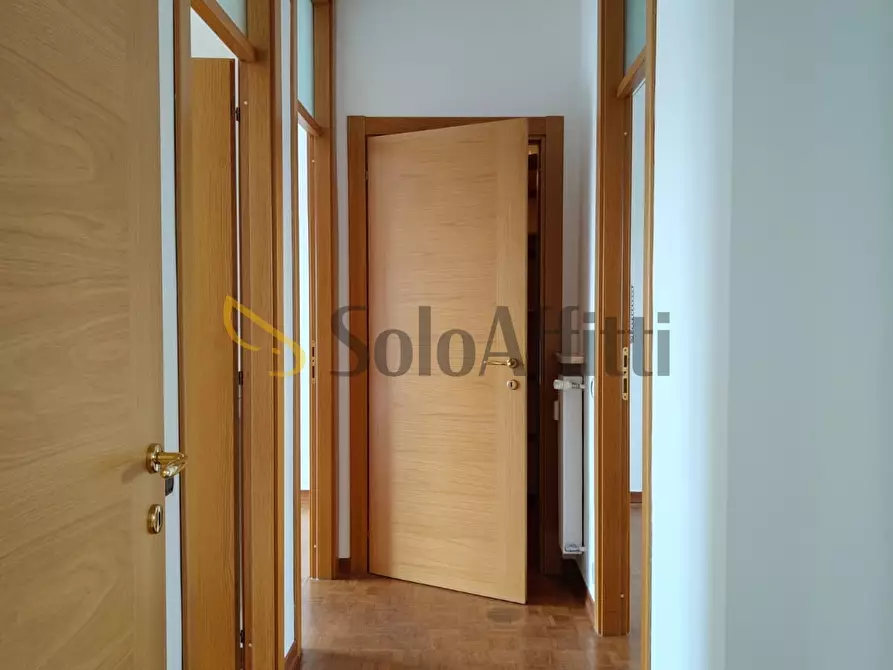 Immagine 9 di Quadrilocale in affitto  a Borgomanero