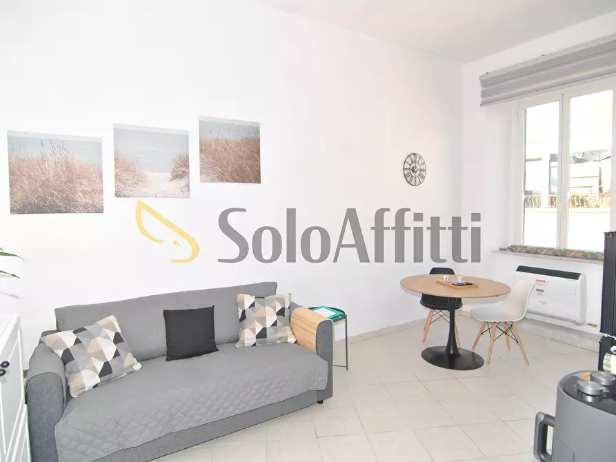 Immagine 2 di Bilocale in affitto  in Via Leonardo Cambini 14 a Livorno