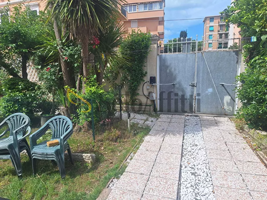 Immagine 15 di Pentalocale in affitto  in Via Giuseppe Maria Terreni 55 a Livorno