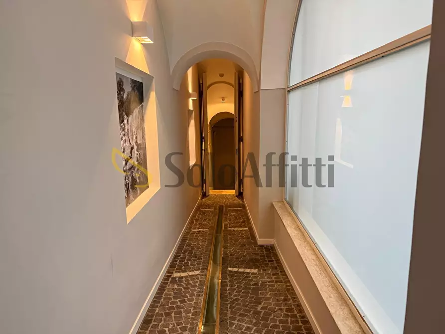 Immagine 26 di Bilocale in affitto  in Corso Trieste 167 a Caserta