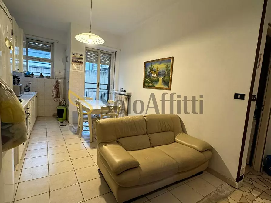 Immagine 5 di Trilocale in affitto  in via Bistagno a Torino