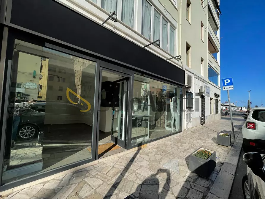 Immagine 1 di Locale commerciale in affitto  in via Pollastrini a Anzio