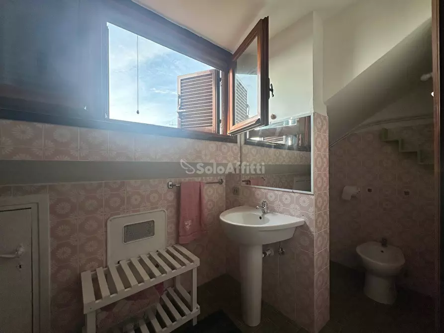 Immagine 11 di Bilocale in affitto  in Via dei Tigli a Anzio