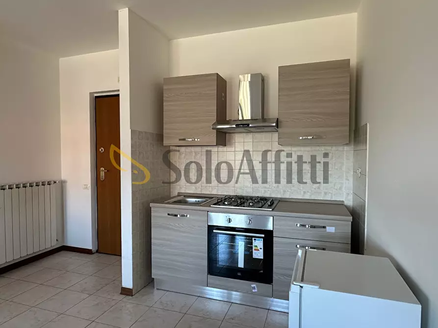 Immagine 3 di Bilocale in affitto  in Via Campania a Terni