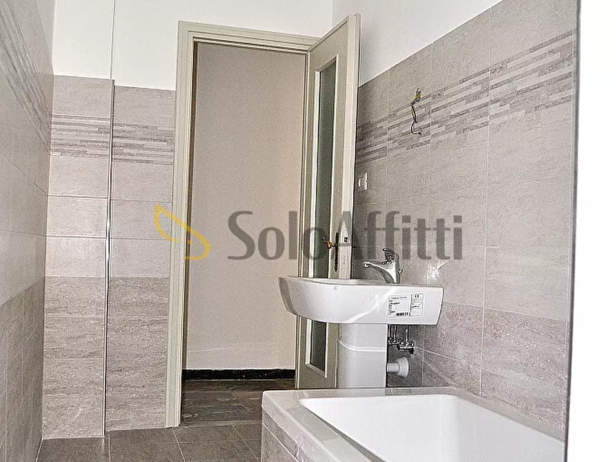 Immagine 25 di Pentalocale in affitto  in Corso Carlo e Nello Rosselli 11 a Torino