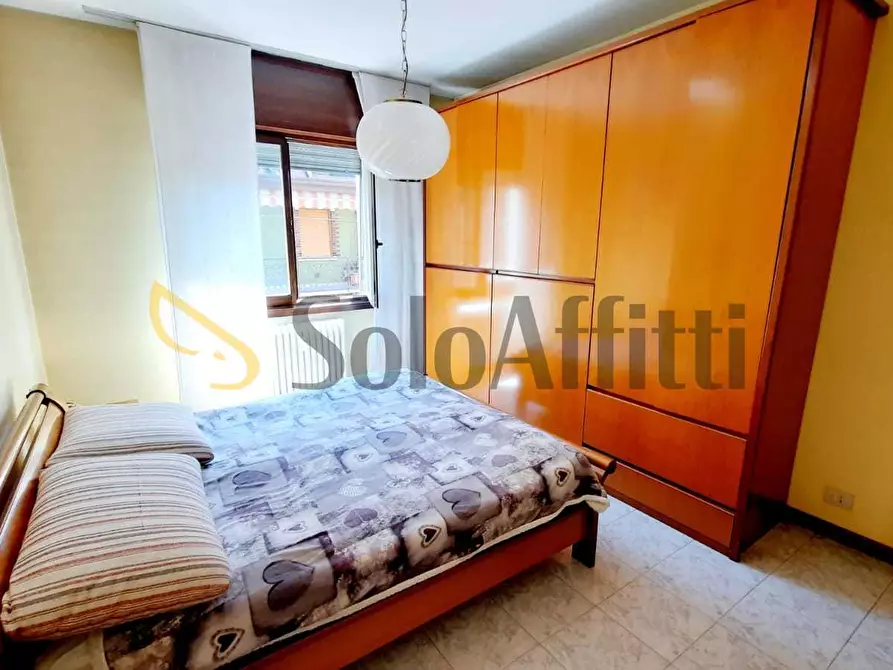 Immagine 6 di Bilocale in affitto  in Via Oliviero Limonta a Cinisello Balsamo