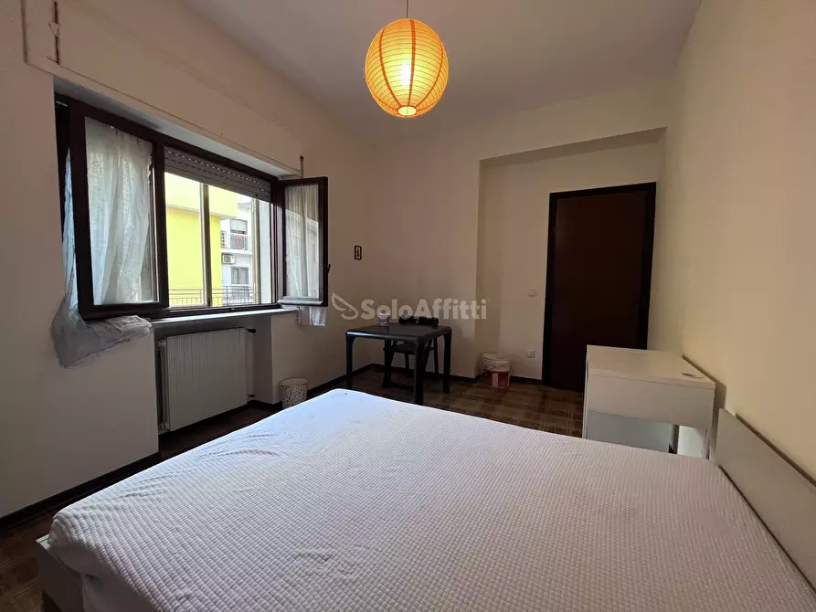 Immagine 12 di Stanza singola in affitto  a Catanzaro