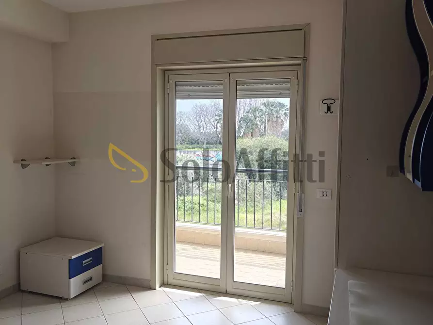 Immagine 14 di Trilocale in affitto  a Catania