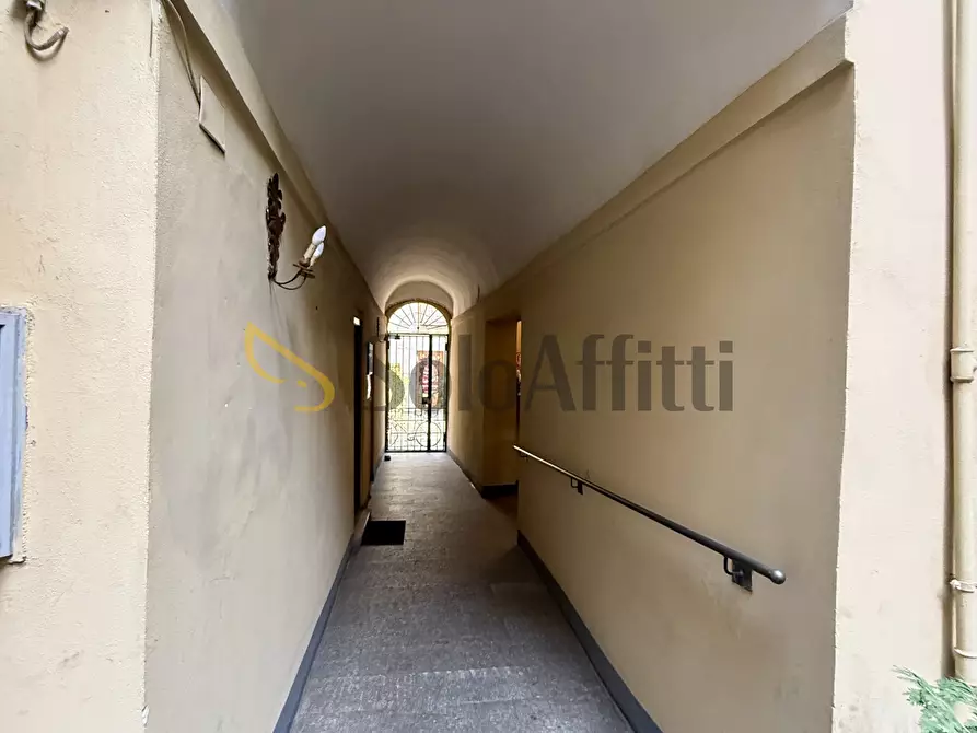 Immagine 11 di Bilocale in affitto  in Via delle Orfane 17 a Torino