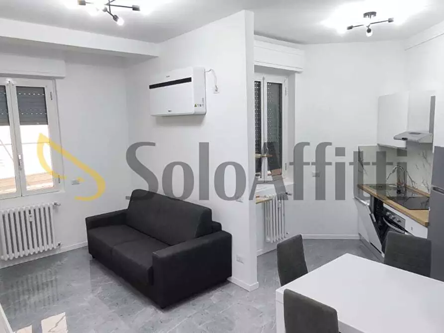 Immagine 5 di Bilocale in affitto  in VIA GARIBALDI 130 a Cinisello Balsamo