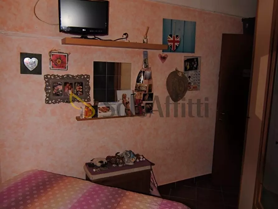 Immagine 14 di Trilocale in affitto  a Livorno