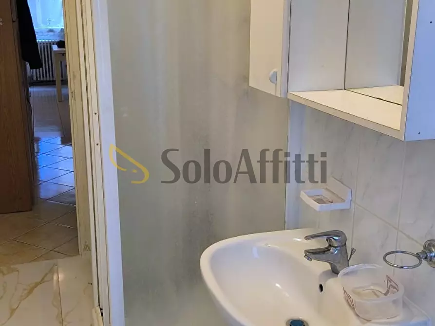 Immagine 9 di Bilocale in affitto  in Via Francesco Borromini 28 a Como