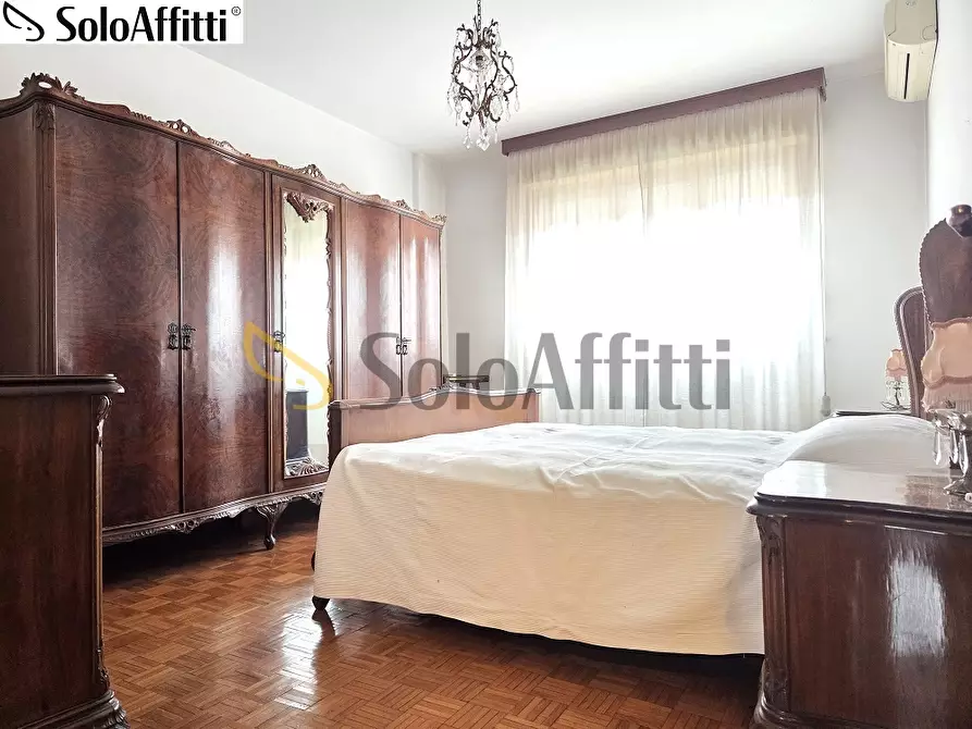 Immagine 12 di Trilocale in affitto  in Via Empoli 5 a Milano