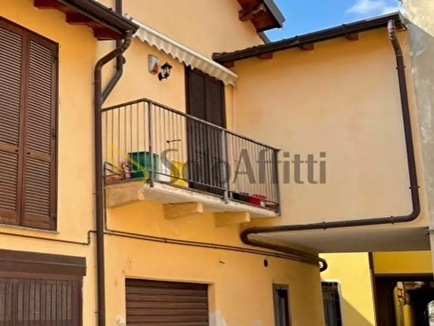 Immagine 20 di Trilocale in affitto  a Gallarate