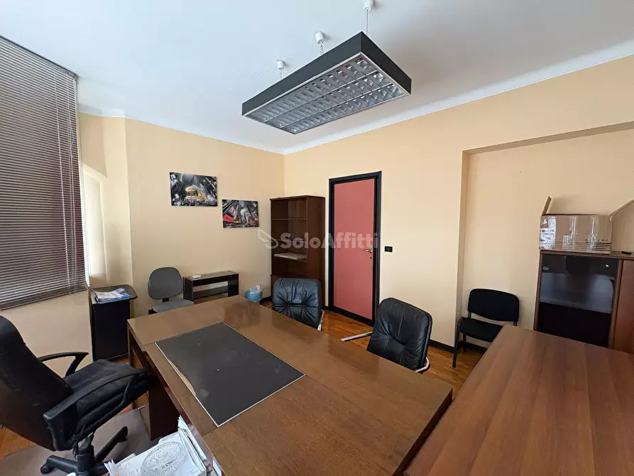 Immagine 3 di Ufficio in affitto  in Corso Francia a Torino