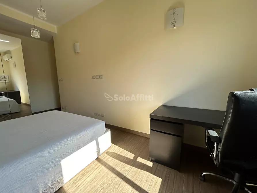 Immagine 21 di Trilocale in affitto  a Torino