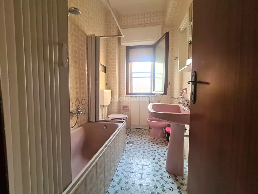 Immagine 8 di Stanza singola in affitto  a Catanzaro