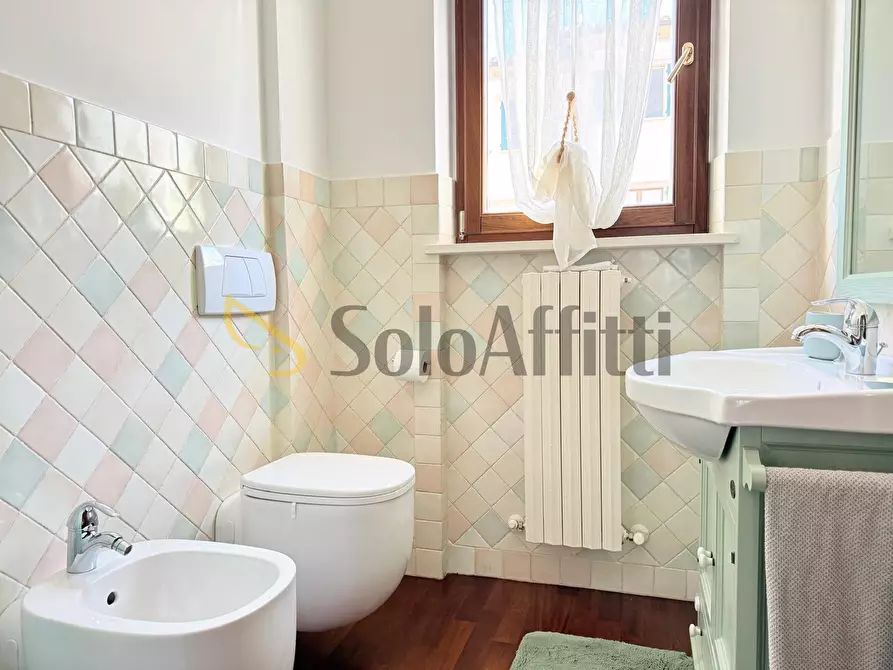 Immagine 11 di Casa indipendente in affitto  a Sirolo