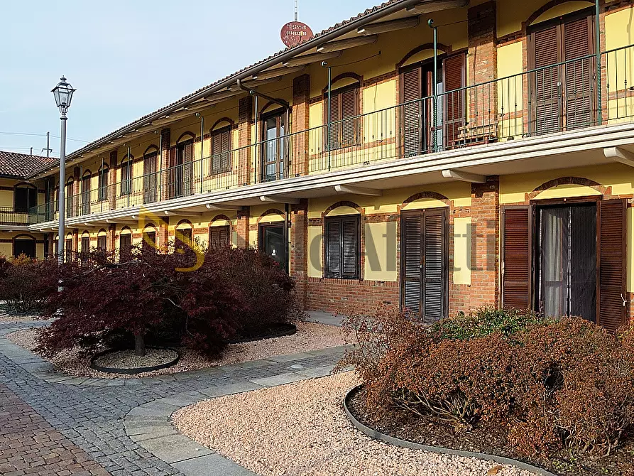 Immagine 16 di Bilocale in affitto  in Via Fornaci 45 a Settimo Torinese