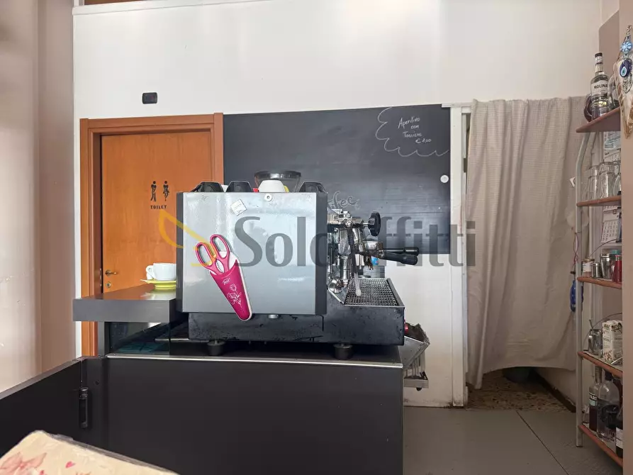 Immagine 6 di Bar / Ristorante in affitto  a Giussano