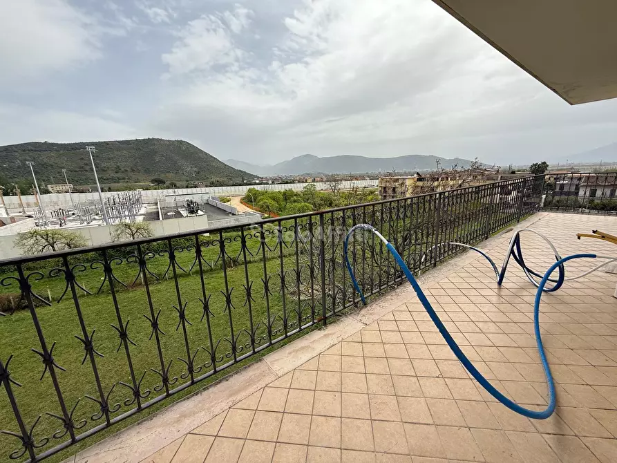 Immagine 30 di Ufficio in affitto  in Via Forche Caudine a Maddaloni