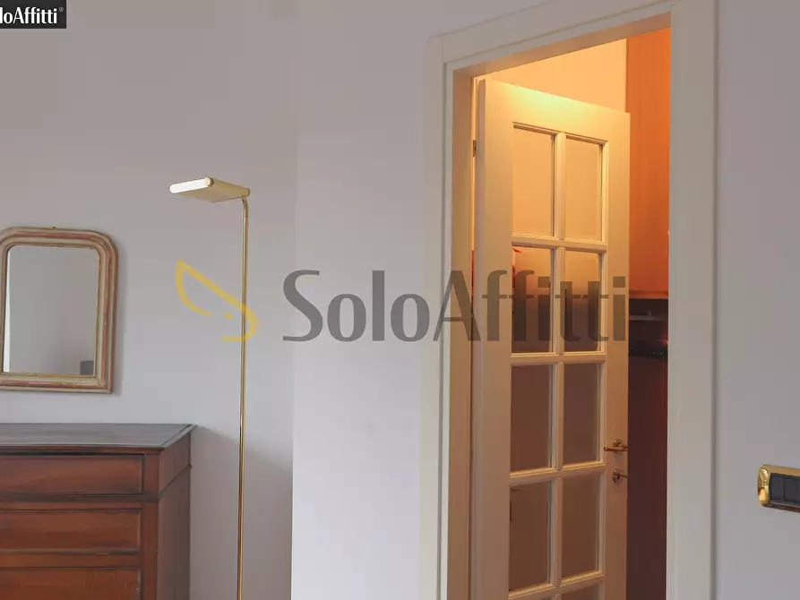 Immagine 42 di Trilocale in affitto  in Piazza Aldo Moro 1 a Cologno Monzese