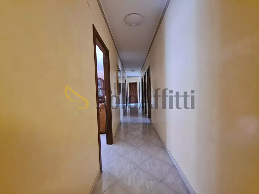 Immagine 9 di Stanza singola in affitto  a Catanzaro