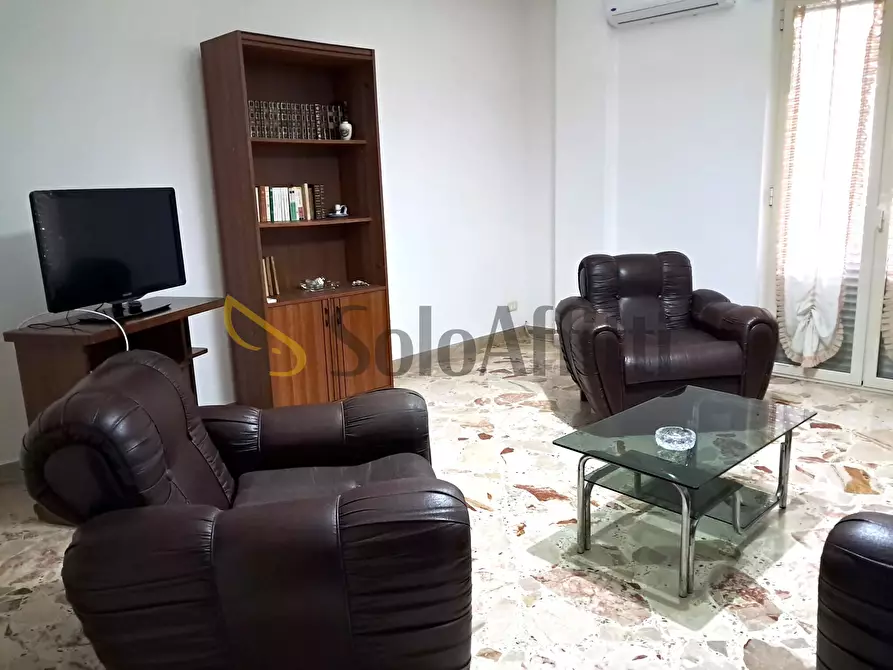 Immagine 5 di Trilocale in affitto  a Sciacca