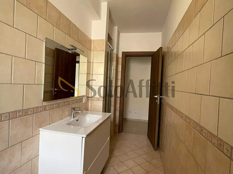 Immagine 13 di Trilocale in affitto  a Sora