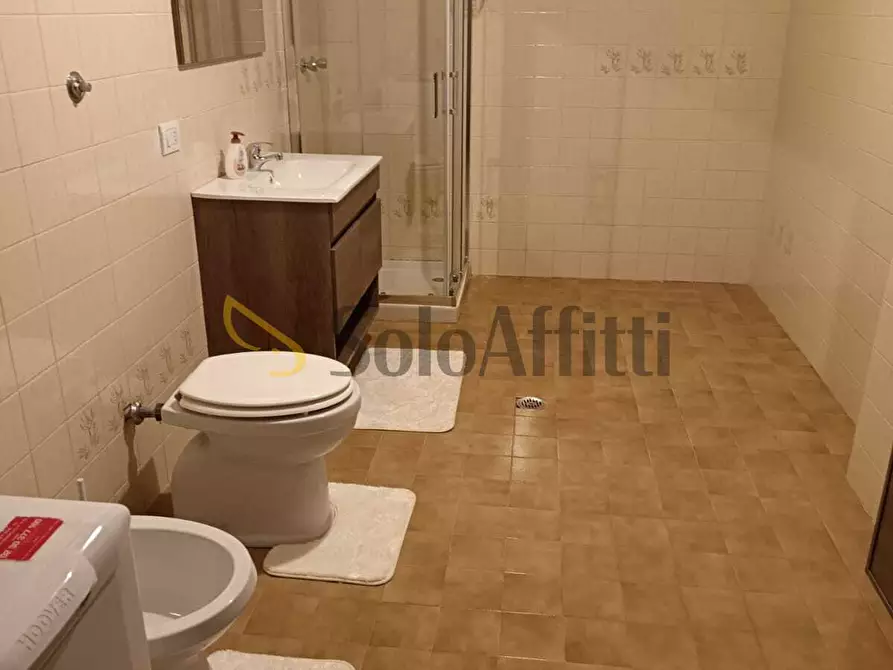 Immagine 6 di Bilocale in affitto  a Vico Del Gargano